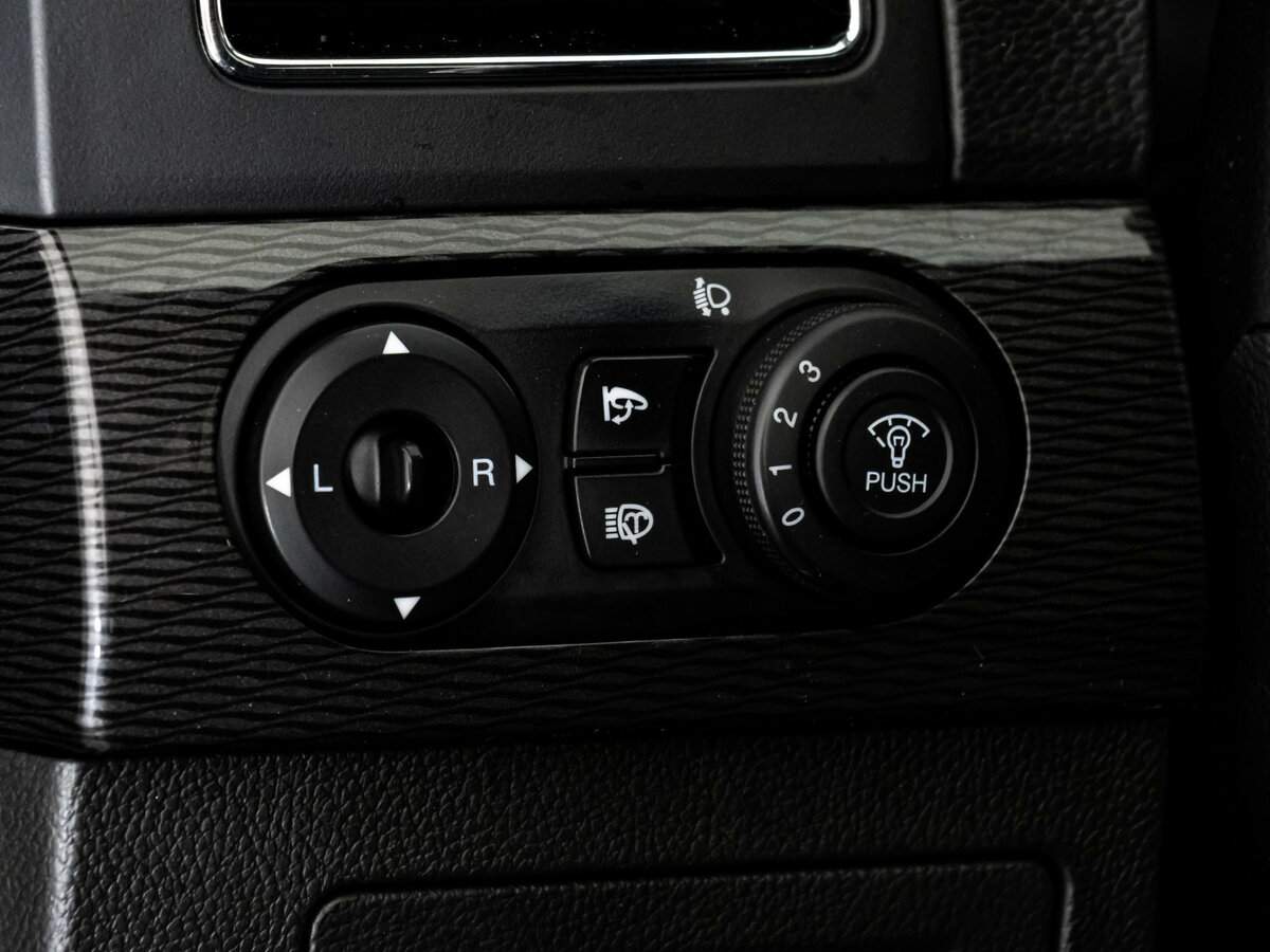 Chevrolet Captiva б/у, 2015, Автоматическая. Фото: #13