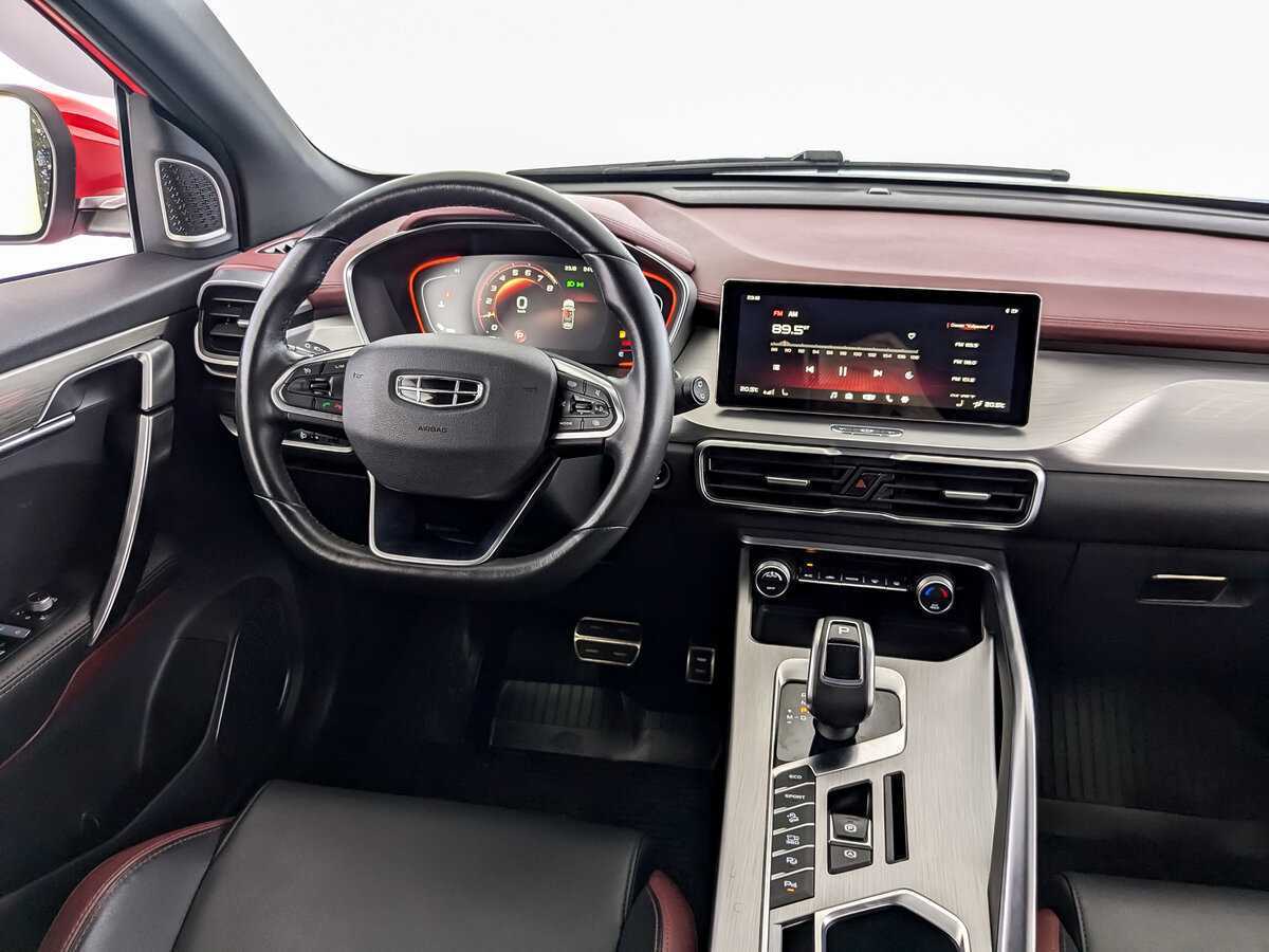 Geely Coolray б/у, 2021, Роботизированная. Фото: #23