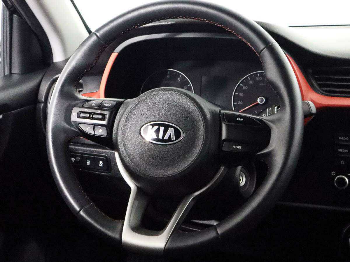 Kia Rio б/у, 2021, Автоматическая. Фото: #11