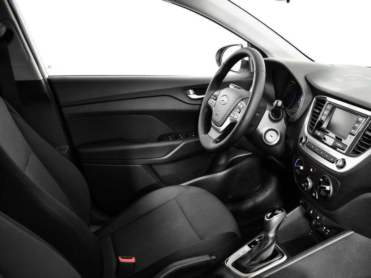 Hyundai Solaris б/у, 2017, Автоматическая. Фото: #8