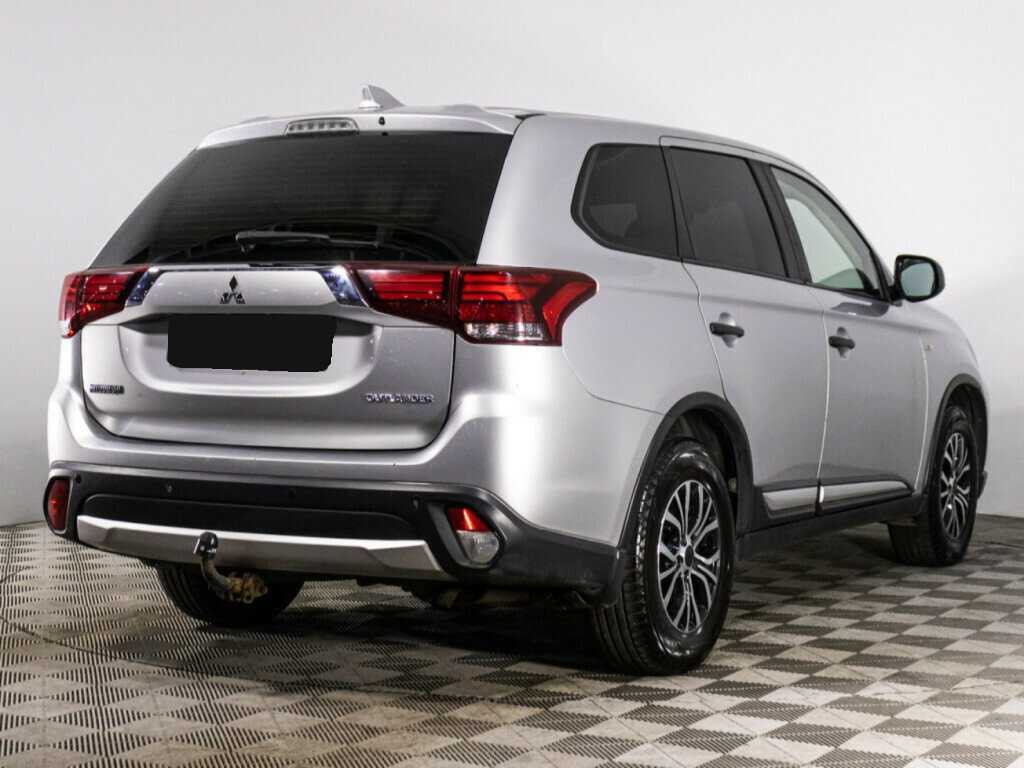 Mitsubishi Outlander б/у, 2018, Вариатор. Фото: #3
