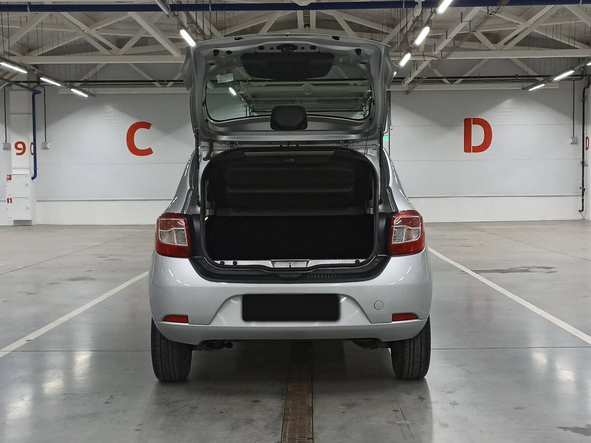 Renault Sandero б/у, 2017, Механическая. Фото: #9