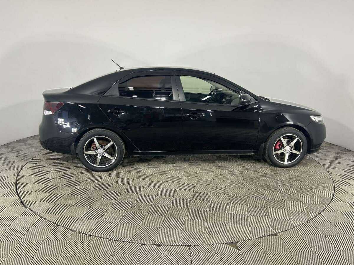 Kia Cerato б/у, 2013, Механическая. Фото: #2