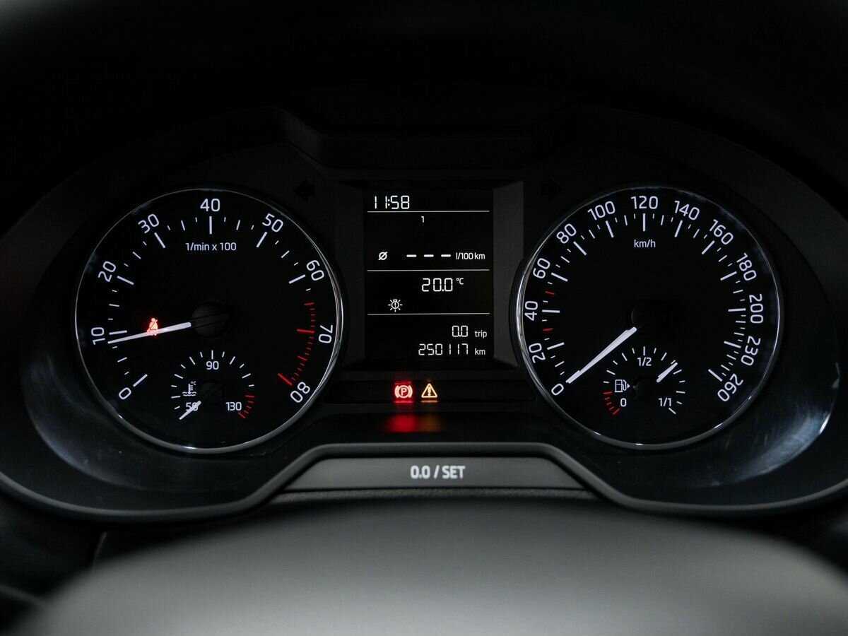 Skoda Octavia б/у, 2013, Механическая. Фото: #19