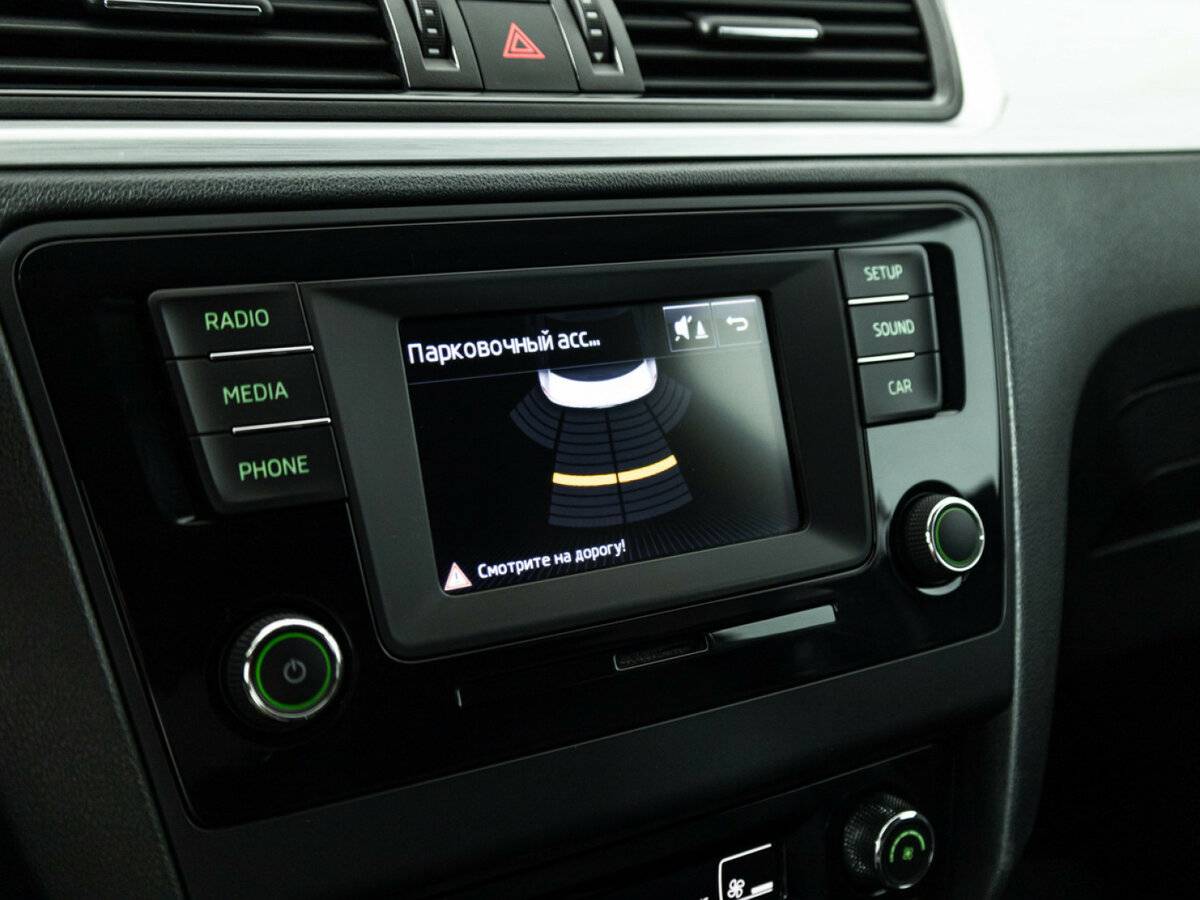 Skoda Rapid б/у, 2016, Роботизированная. Фото: #13