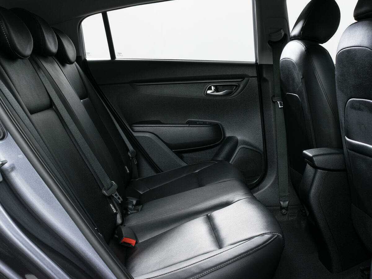 Kia Rio б/у, 2021, Автоматическая. Фото: #9