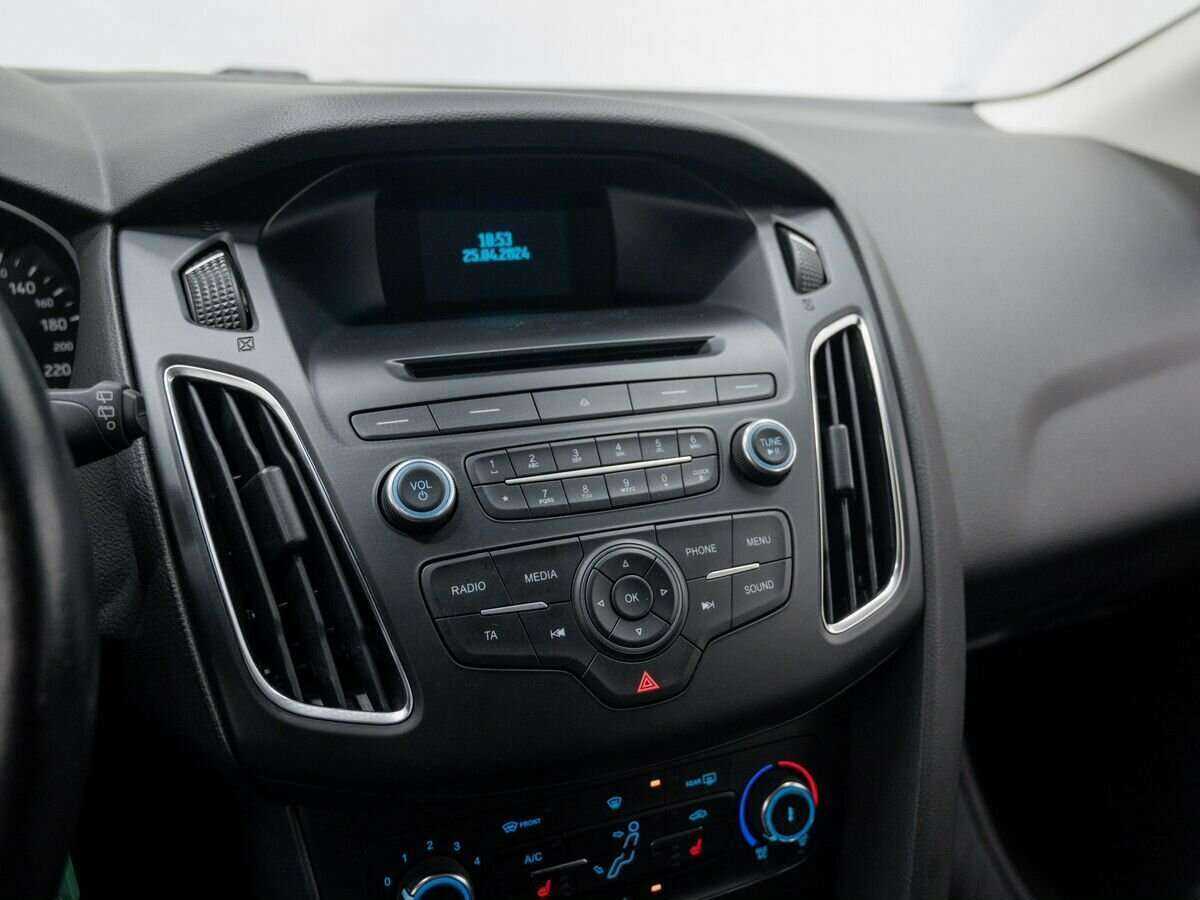 Ford Focus б/у, 2017, Роботизированная. Фото: #18