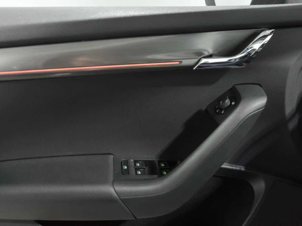 Skoda Octavia б/у, 2017, Роботизированная. Фото: #12