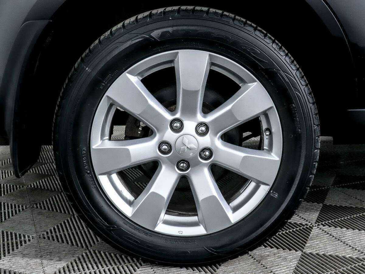 Mitsubishi Outlander б/у, 2012, Автоматическая. Фото: #13