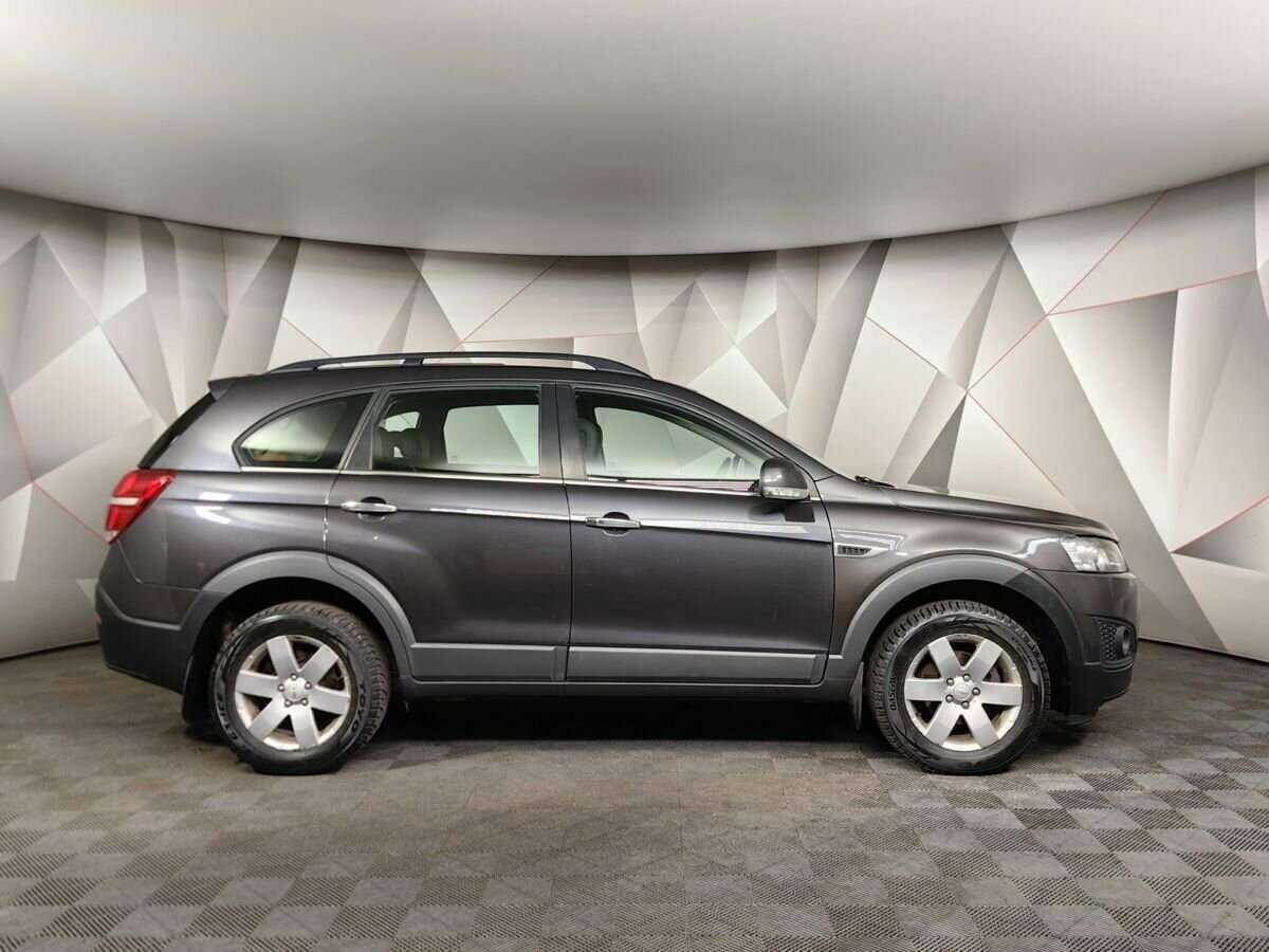 Chevrolet Captiva б/у, 2015, Автоматическая. Фото: #5