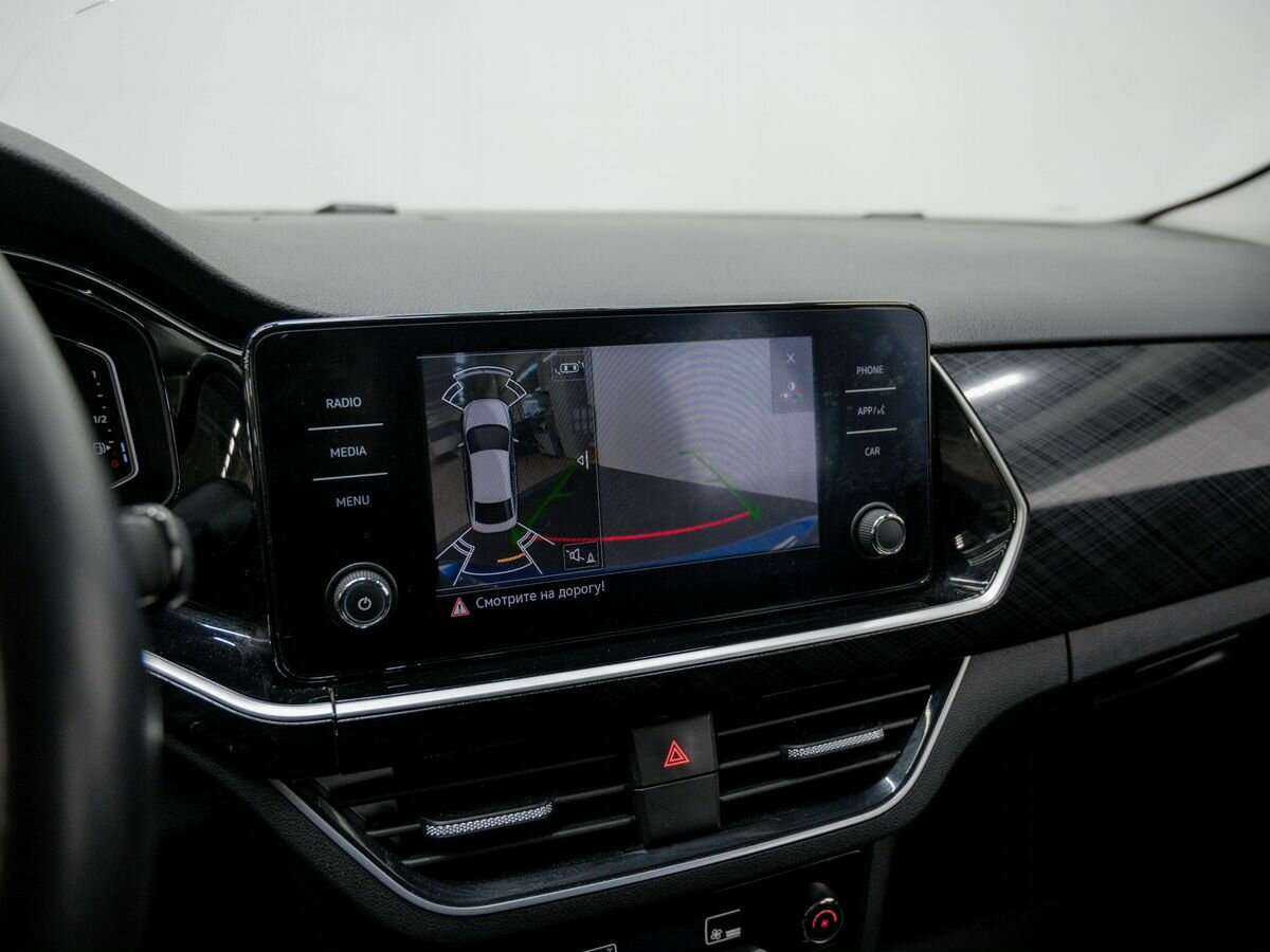 Volkswagen Polo б/у, 2020, Механическая. Фото: #18