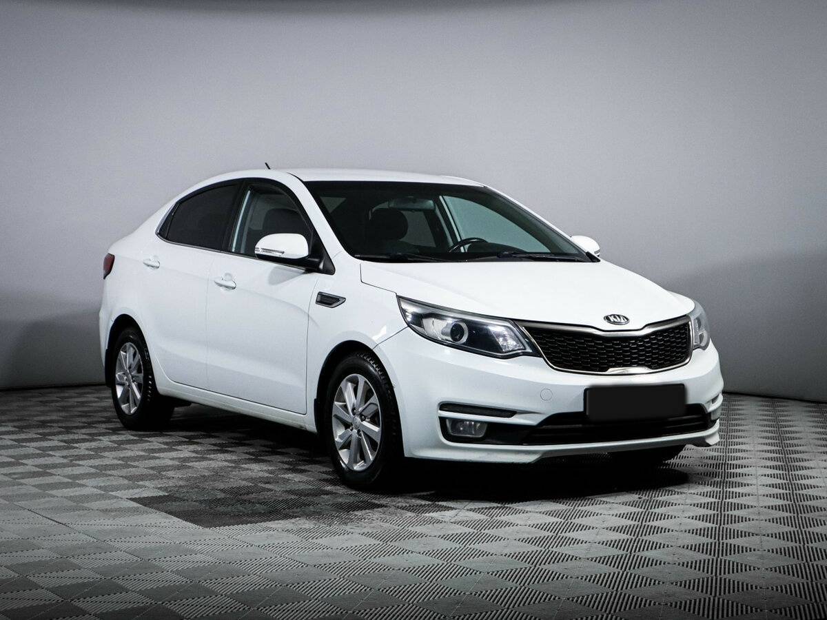 Kia Rio б/у, 2015, Автоматическая. Фото: #2