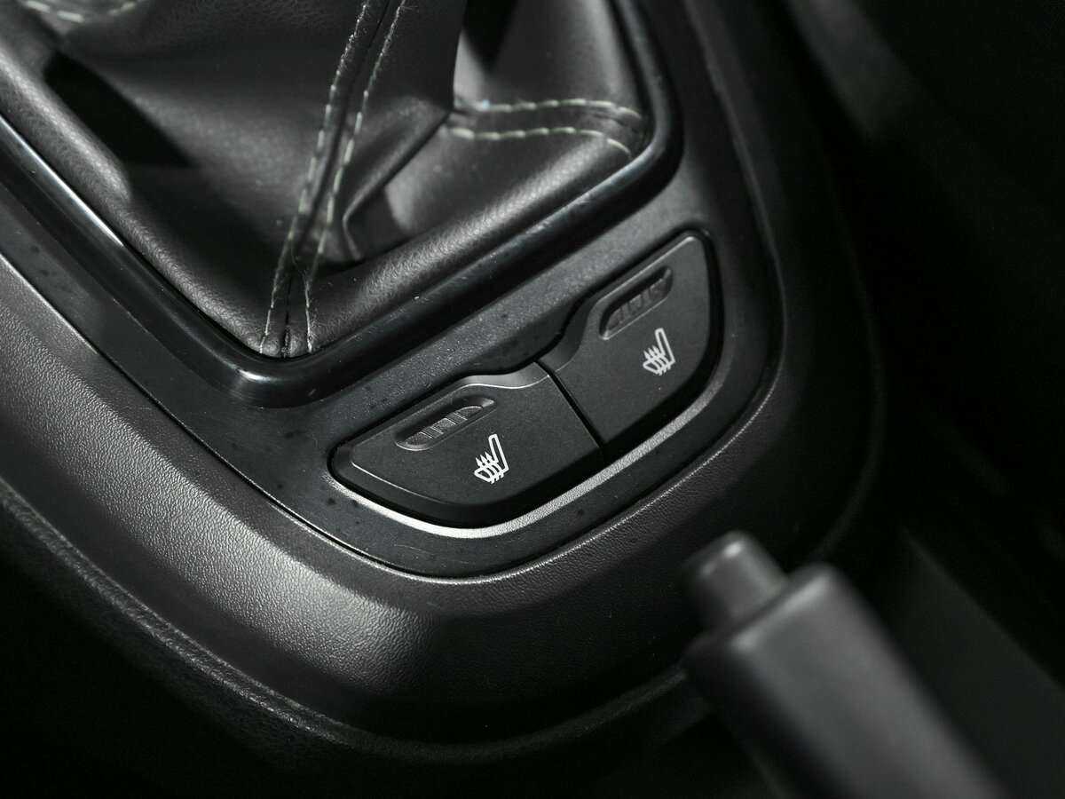 Lada (ВАЗ) Vesta б/у, 2018, Механическая. Фото: #12