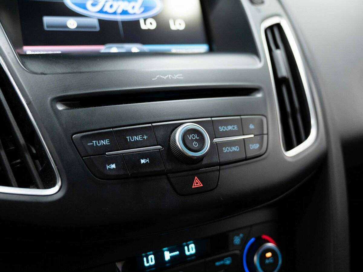 Ford Focus б/у, 2016, Автоматическая. Фото: #21