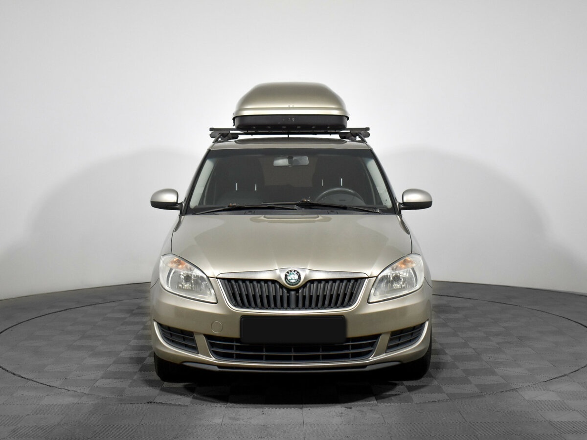 Skoda Fabia б/у, 2012, Механическая. Фото: #1