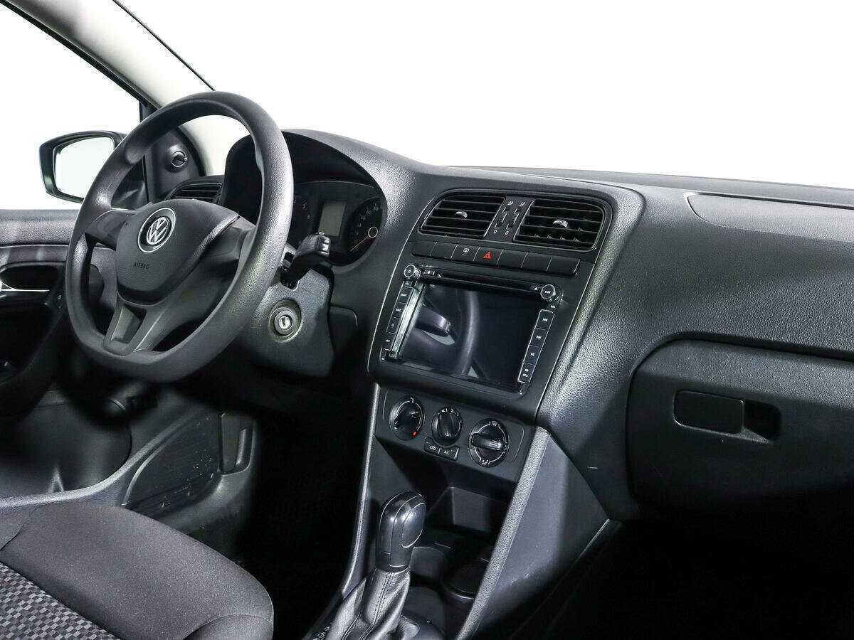 Volkswagen Polo б/у, 2020, Автоматическая. Фото: #6