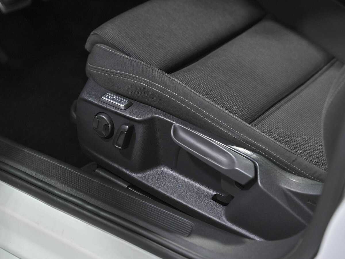 Volkswagen Passat б/у, 2015, Роботизированная. Фото: #14