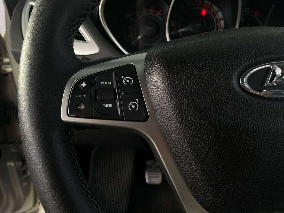 Lada (ВАЗ) Vesta б/у, 2017, Механическая. Фото: #11