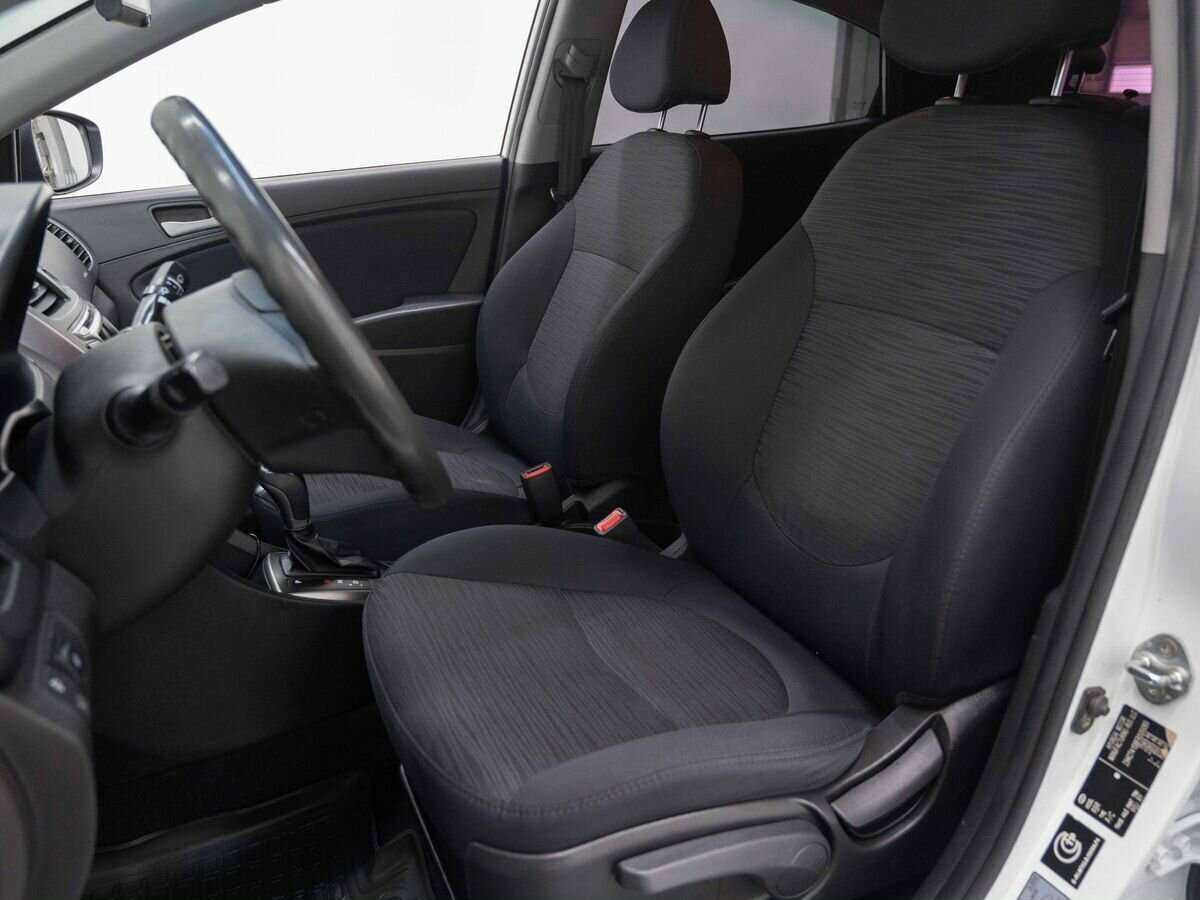 Hyundai Solaris б/у, 2014, Автоматическая. Фото: #8