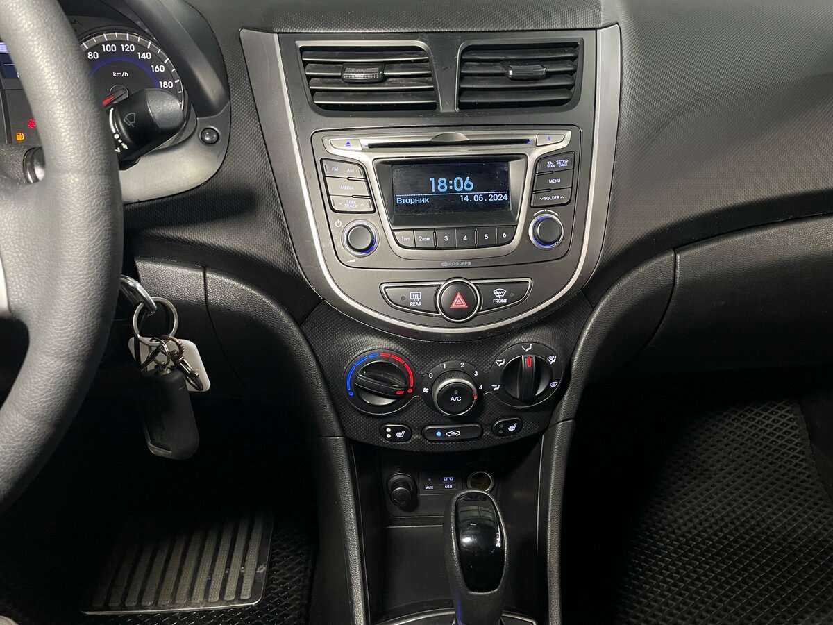 Hyundai Solaris б/у, 2016, Автоматическая. Фото: #11