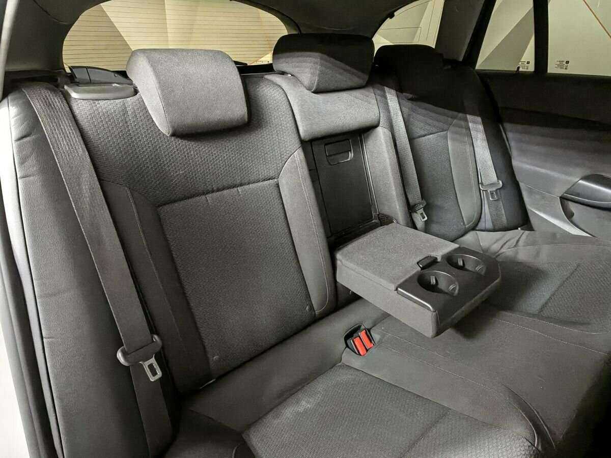 Opel Insignia б/у, 2014, Автоматическая. Фото: #12