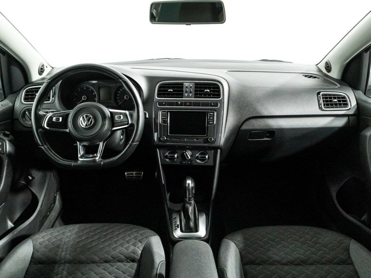 Volkswagen Polo б/у, 2018, Автоматическая. Фото: #12