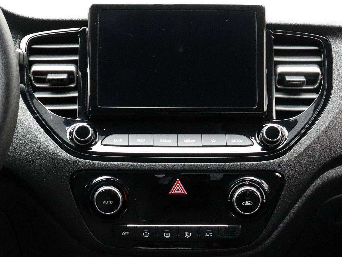 Hyundai Solaris б/у, 2021, Автоматическая. Фото: #9