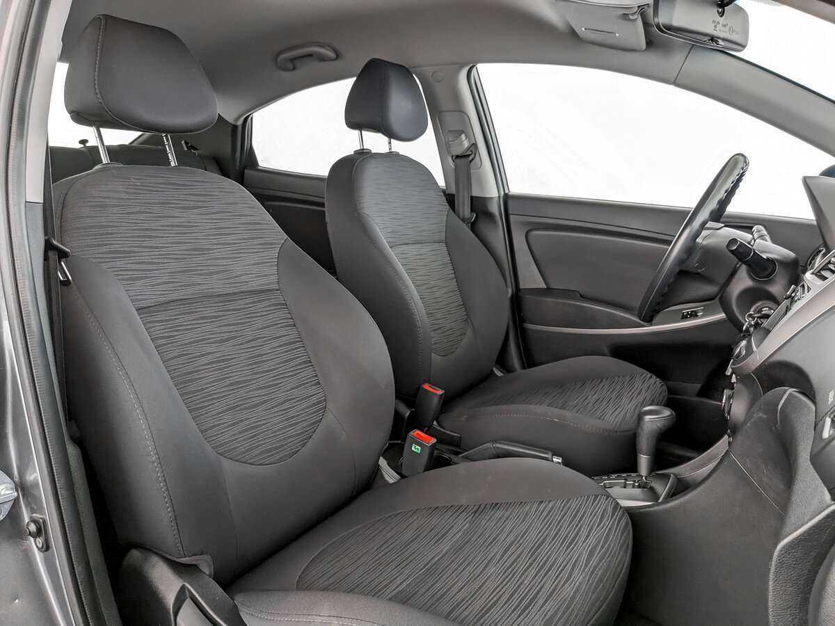 Hyundai Solaris б/у, 2014, Автоматическая. Фото: #18