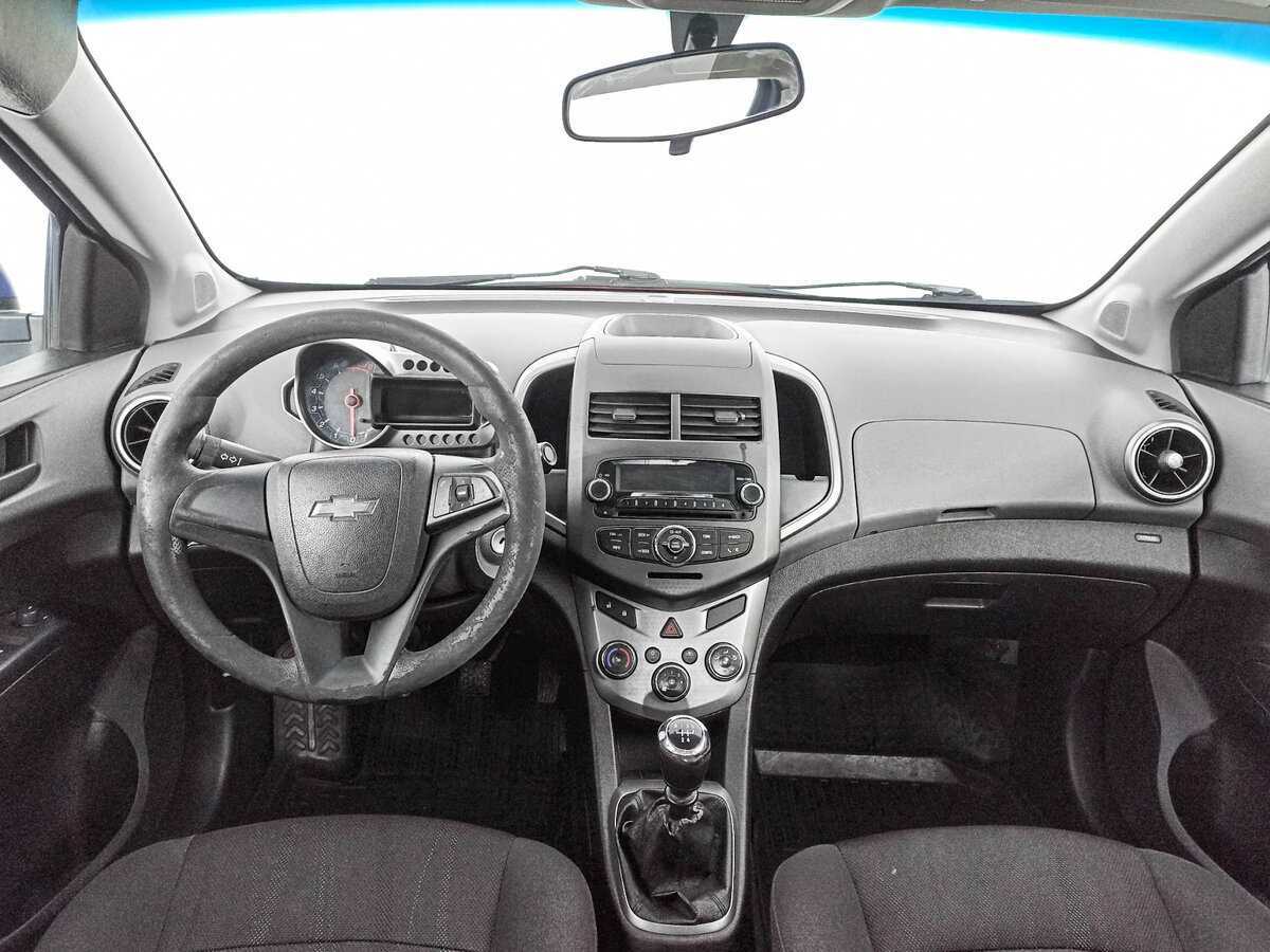 Chevrolet Aveo б/у, 2012, Механическая. Фото: #11
