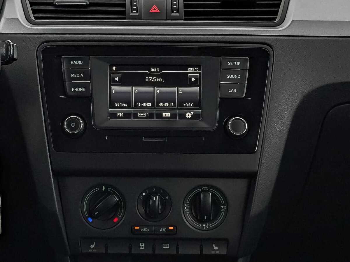 Skoda Rapid б/у, 2017, Механическая. Фото: #15