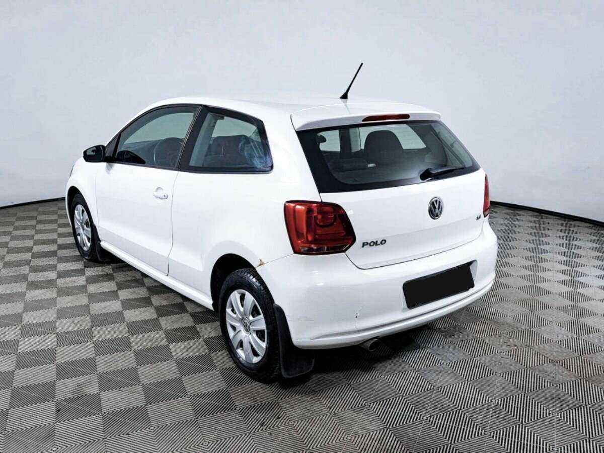 Volkswagen Polo б/у, 2012, Механическая. Фото: #6
