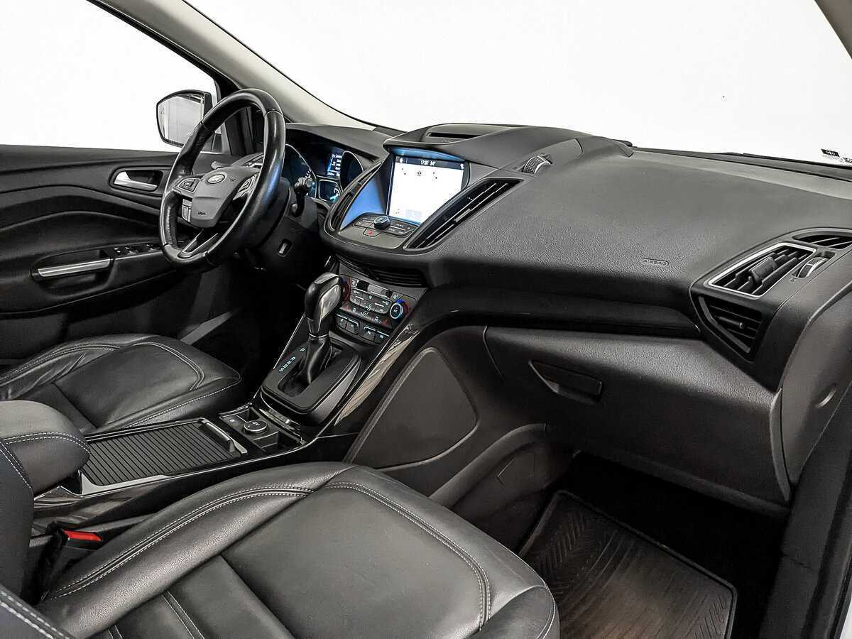 Ford Kuga б/у, 2016, Автоматическая. Фото: #10