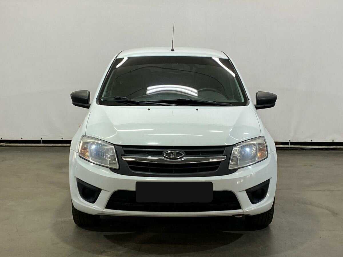 Lada (ВАЗ) Granta б/у, 2016, Механическая. Фото: #1