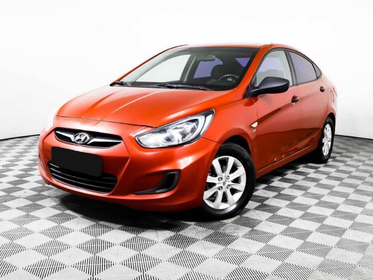 Hyundai Solaris б/у, 2012, Механическая. Посмотреть фото