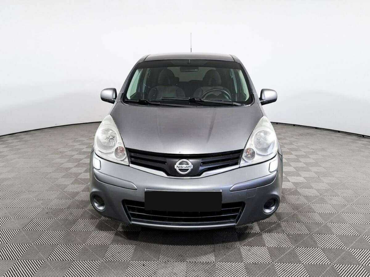 Nissan Note б/у, 2012, Механическая. Фото: #1