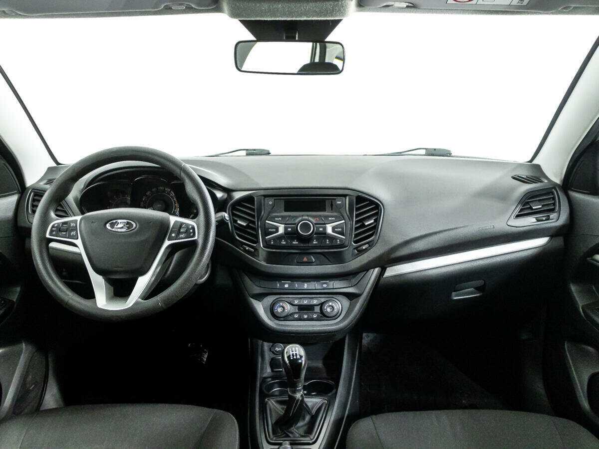 Lada (ВАЗ) Vesta б/у, 2017, Механическая. Фото: #12