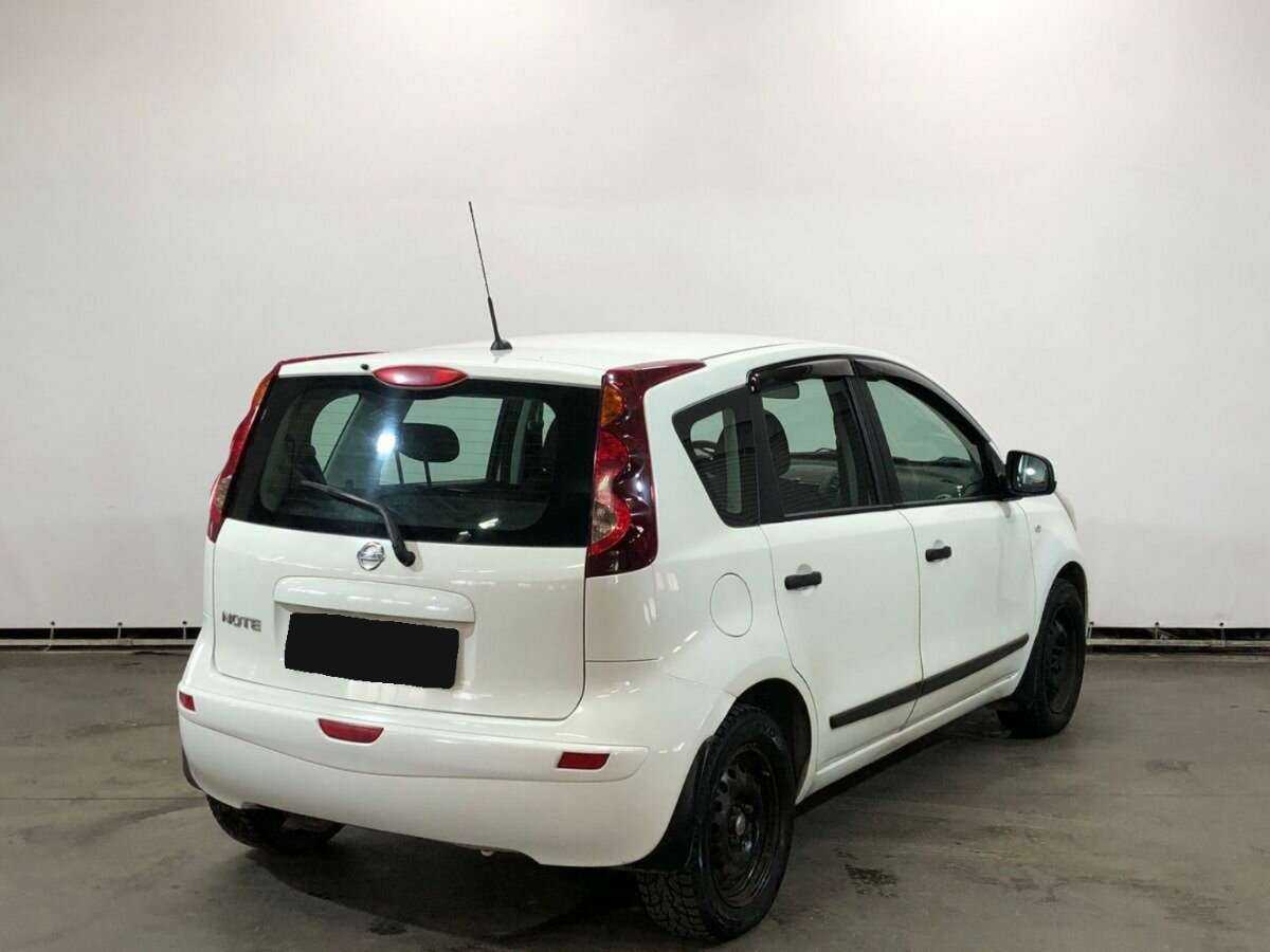 Nissan Note б/у, 2013, Механическая. Фото: #4