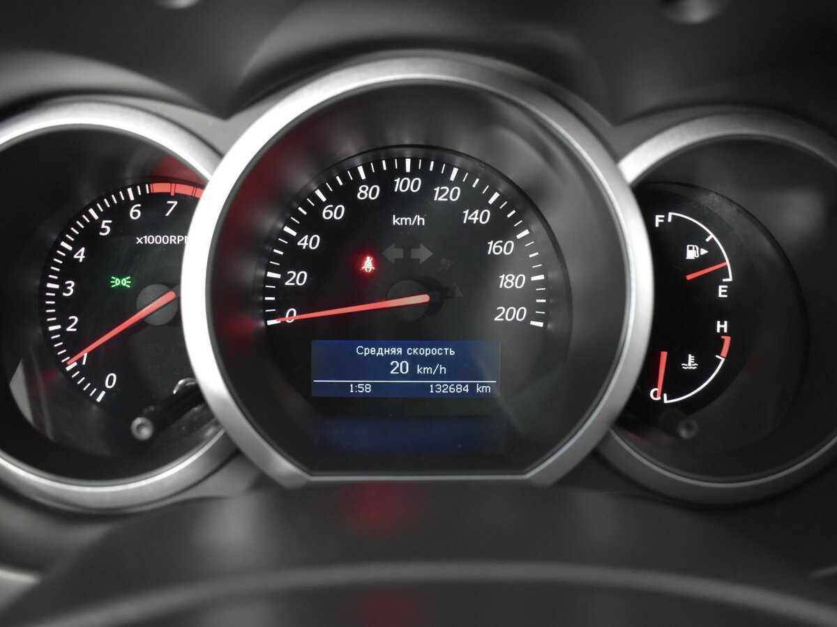 Suzuki Grand Vitara б/у, 2013, Механическая. Фото: #13