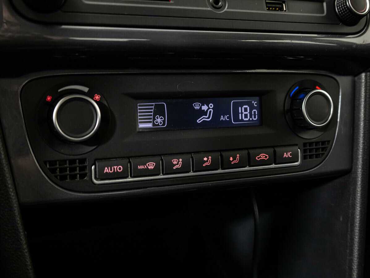 Volkswagen Polo б/у, 2018, Механическая. Фото: #14