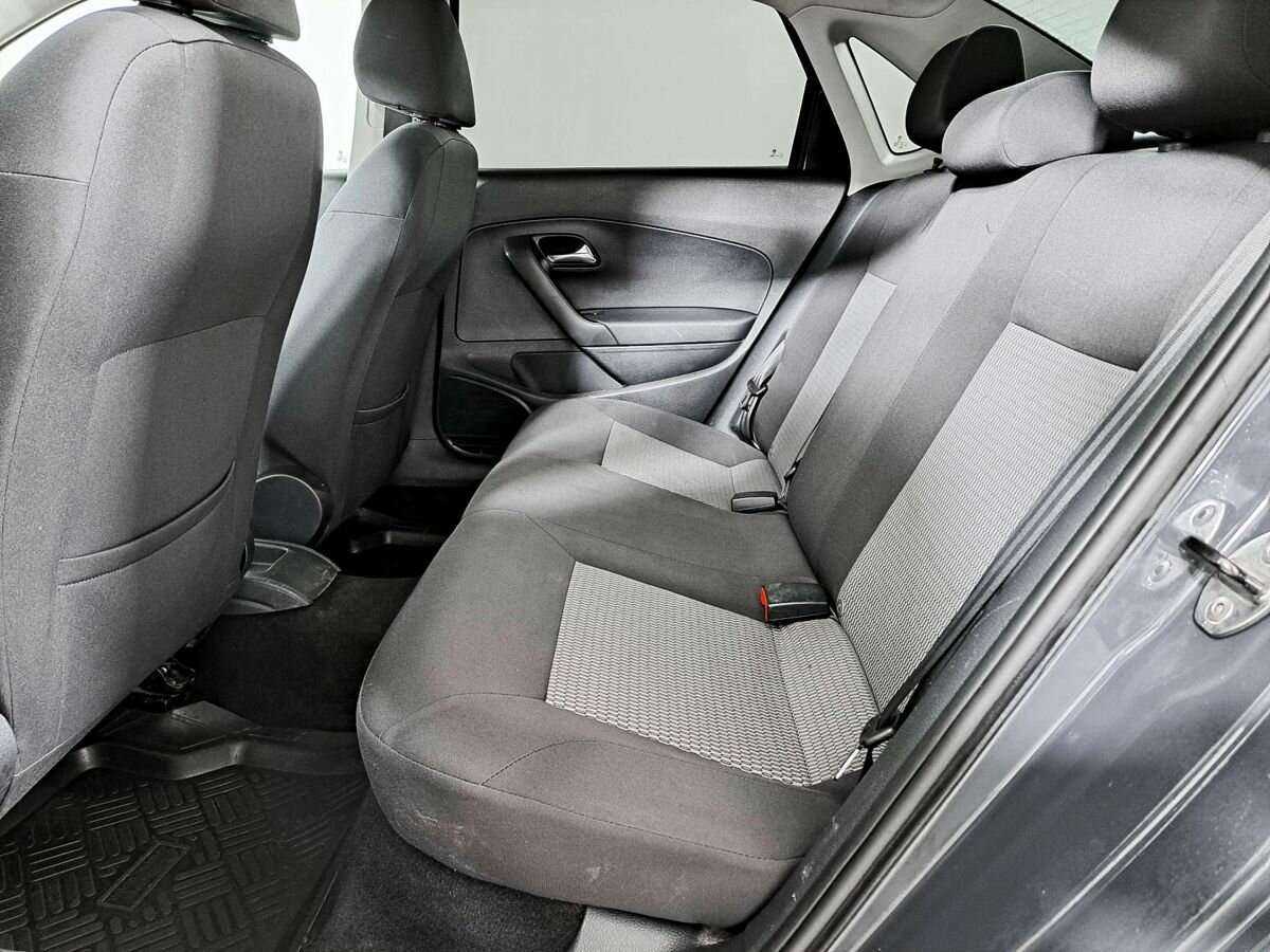 Volkswagen Polo б/у, 2014, Механическая. Фото: #8