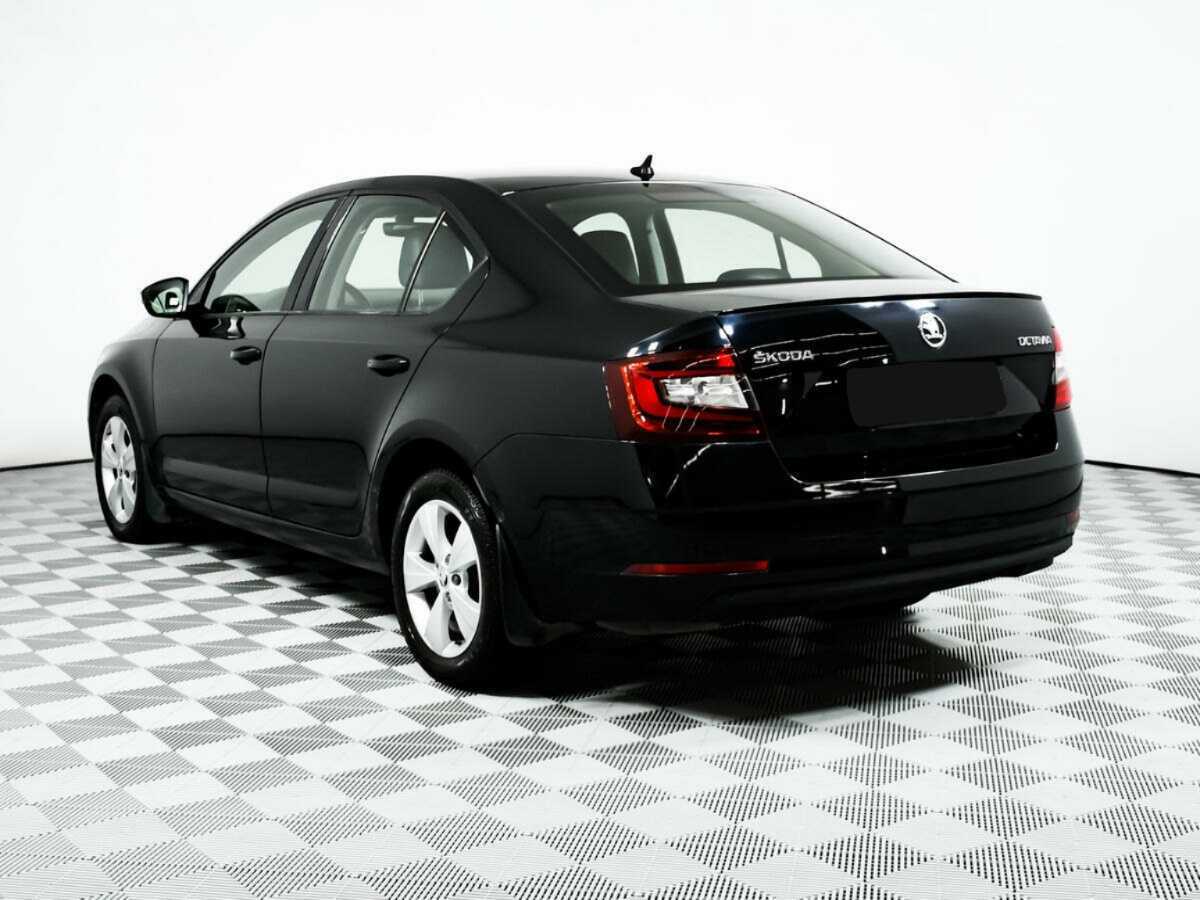 Skoda Octavia б/у, 2017, Роботизированная. Фото: #6
