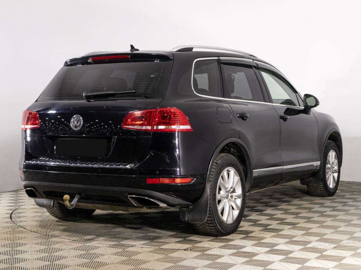 Volkswagen Touareg б/у, 2012, Автоматическая. Фото: #3