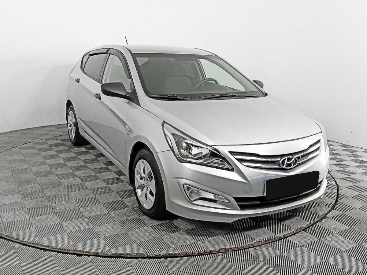 Hyundai Solaris б/у, 2015, Автоматическая. Фото: #2