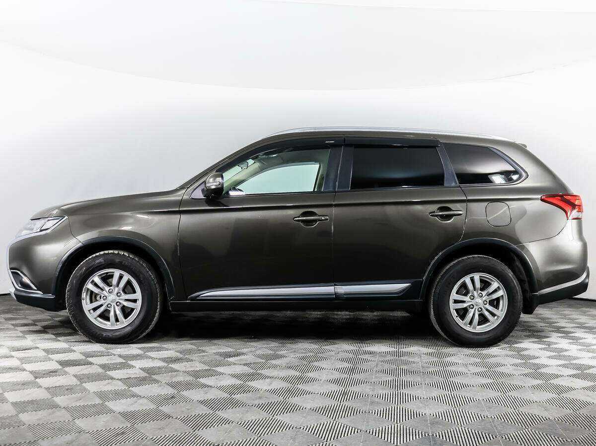 Mitsubishi Outlander б/у, 2018, Вариатор. Фото: #6