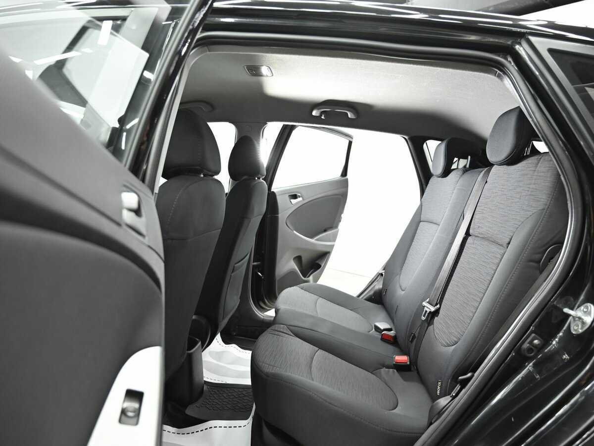 Hyundai Solaris б/у, 2015, Автоматическая. Фото: #11