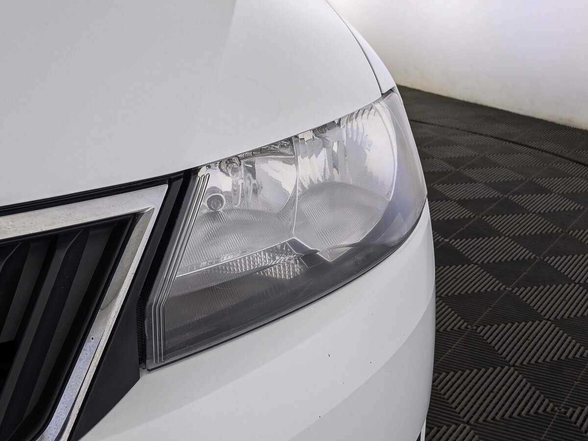 Skoda Rapid б/у, 2017, Механическая. Фото: #10