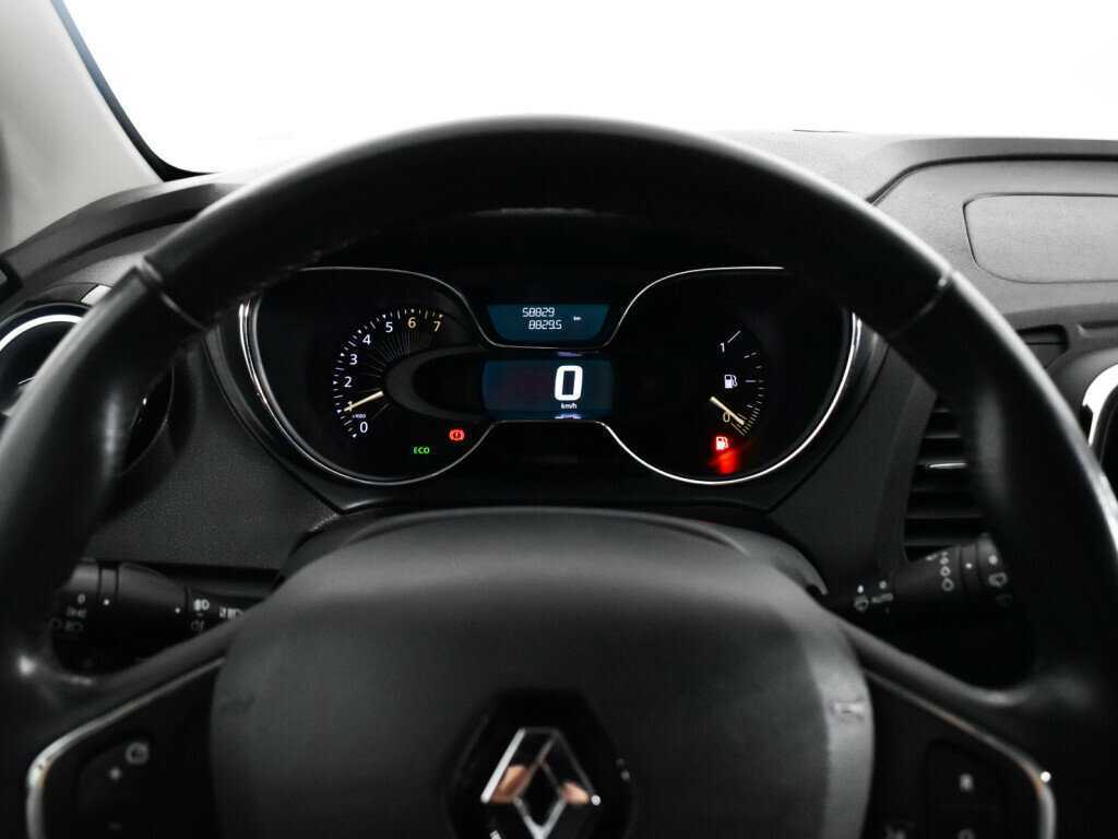 Renault Kaptur б/у, 2016, Механическая. Фото: #10