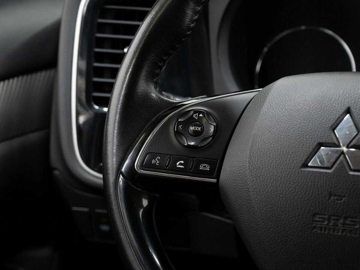 Mitsubishi Outlander б/у, 2015, Вариатор. Фото: #16