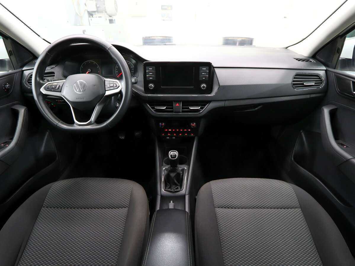 Volkswagen Polo б/у, 2020, Механическая. Фото: #14