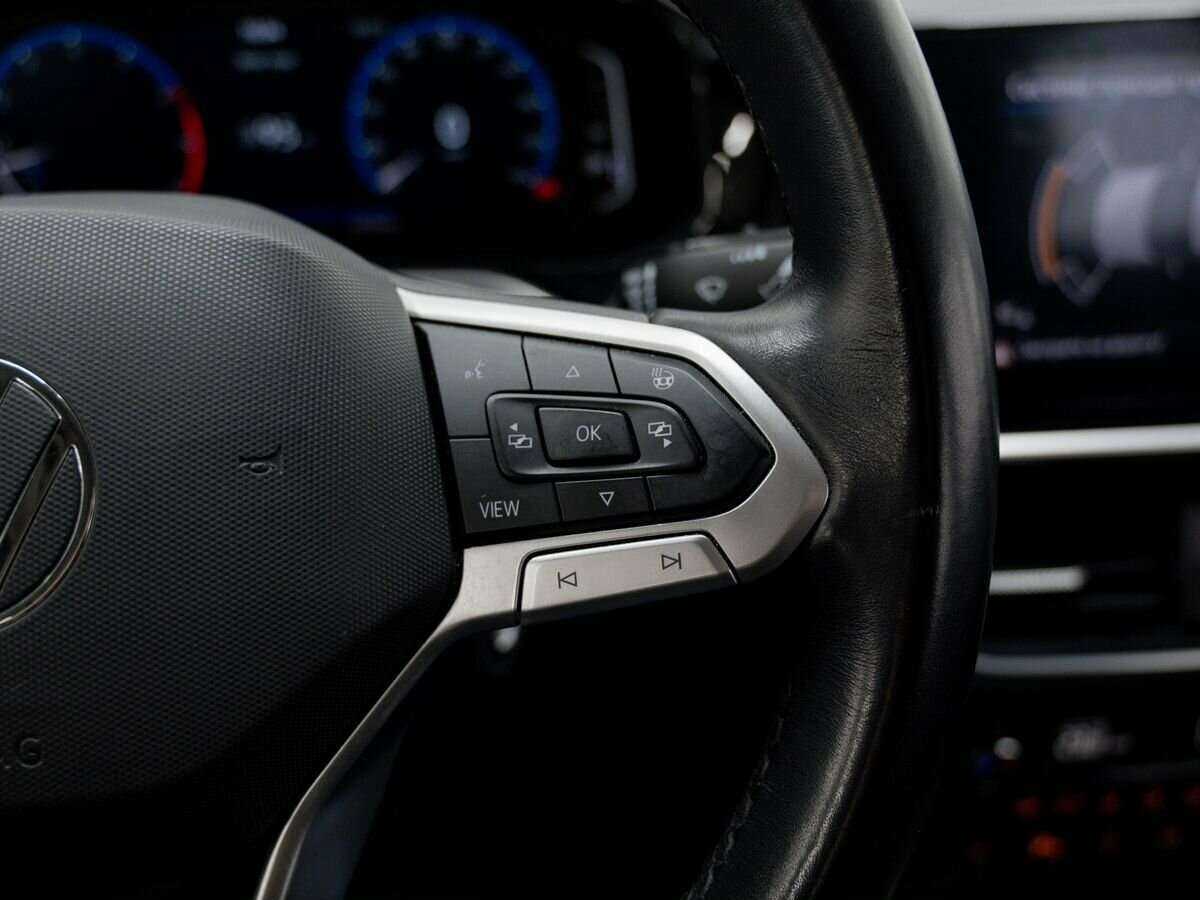 Volkswagen Polo б/у, 2020, Механическая. Фото: #20